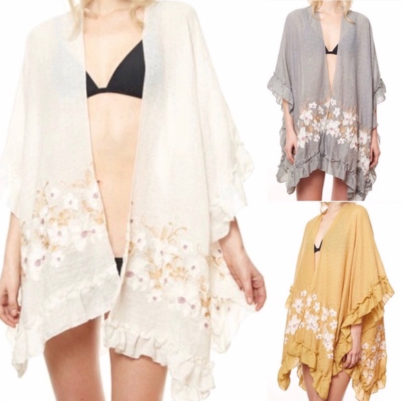 Other - Only 1 Left! 🔥 Women’s White Boho Kimono CoverUp